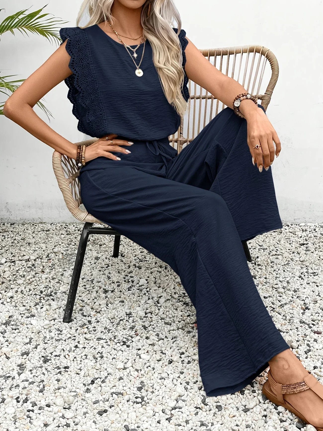 Ziva – Top elegante de encaje y pantalones de pierna ancha