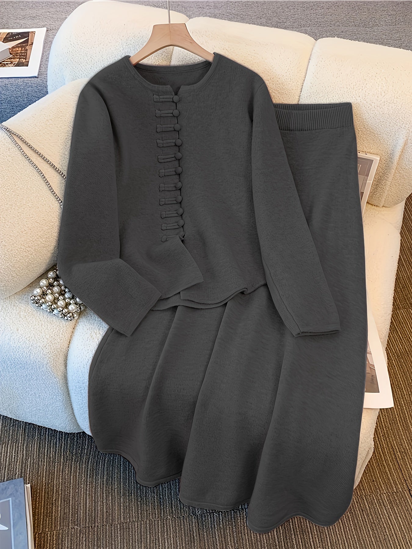 Zorine – Two-Piece Set with Buttoned Cardigan