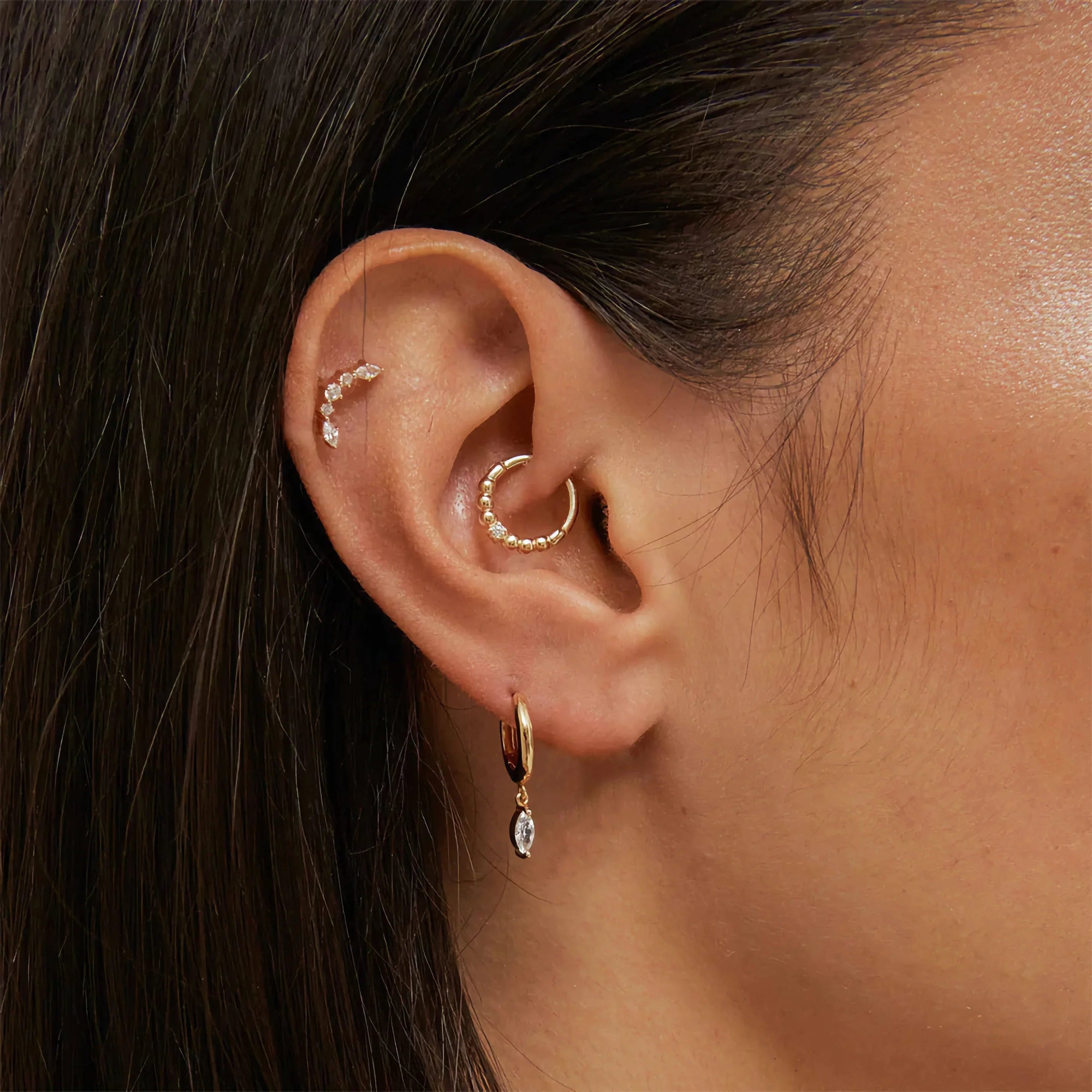 Orecchini a cerchio con diamanti Lacey