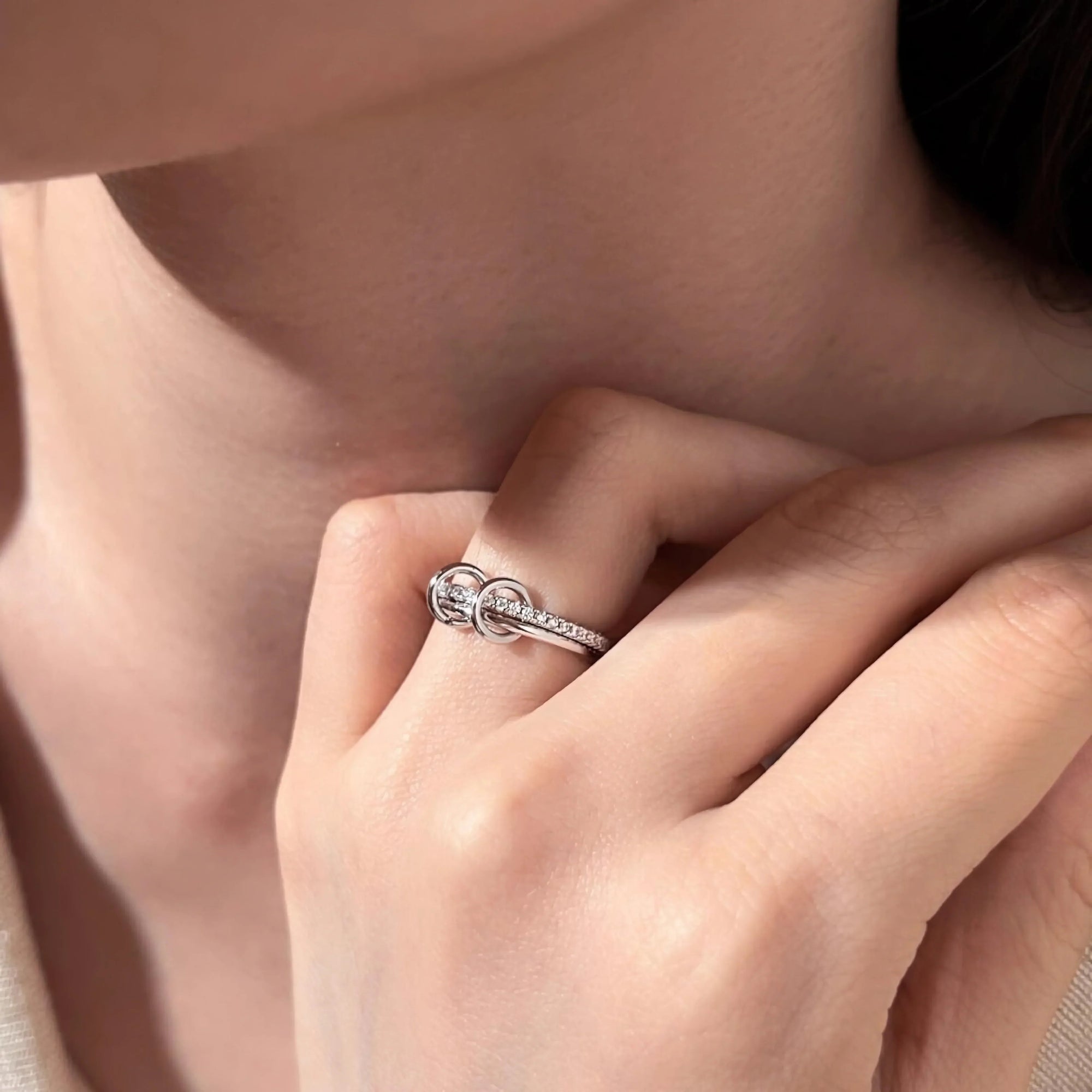 Adela gestapelter Diamantring