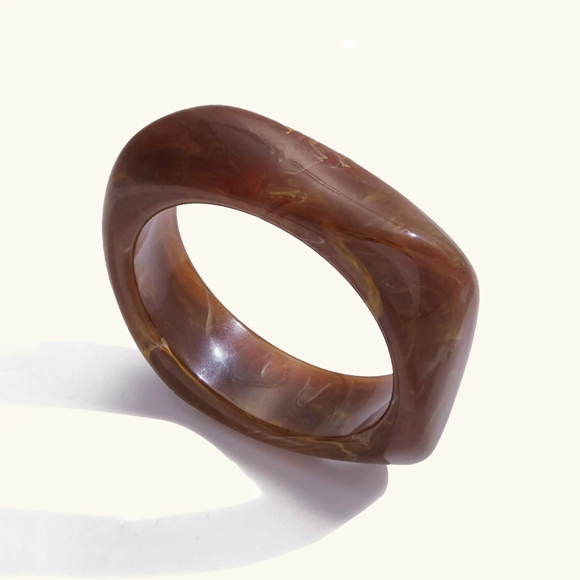 Brazalete grueso de acrílico Kaitlyn
