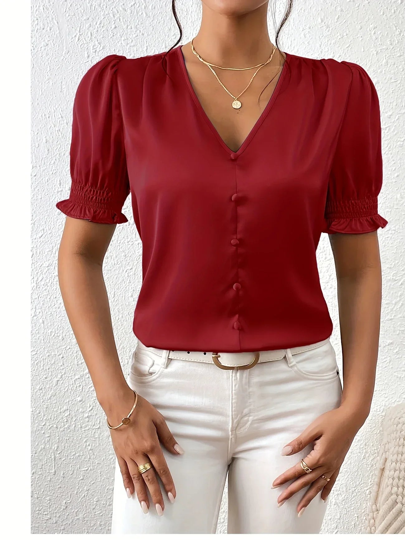 Abella – Elegant Blouse with V-Neck and Puff Sleeves