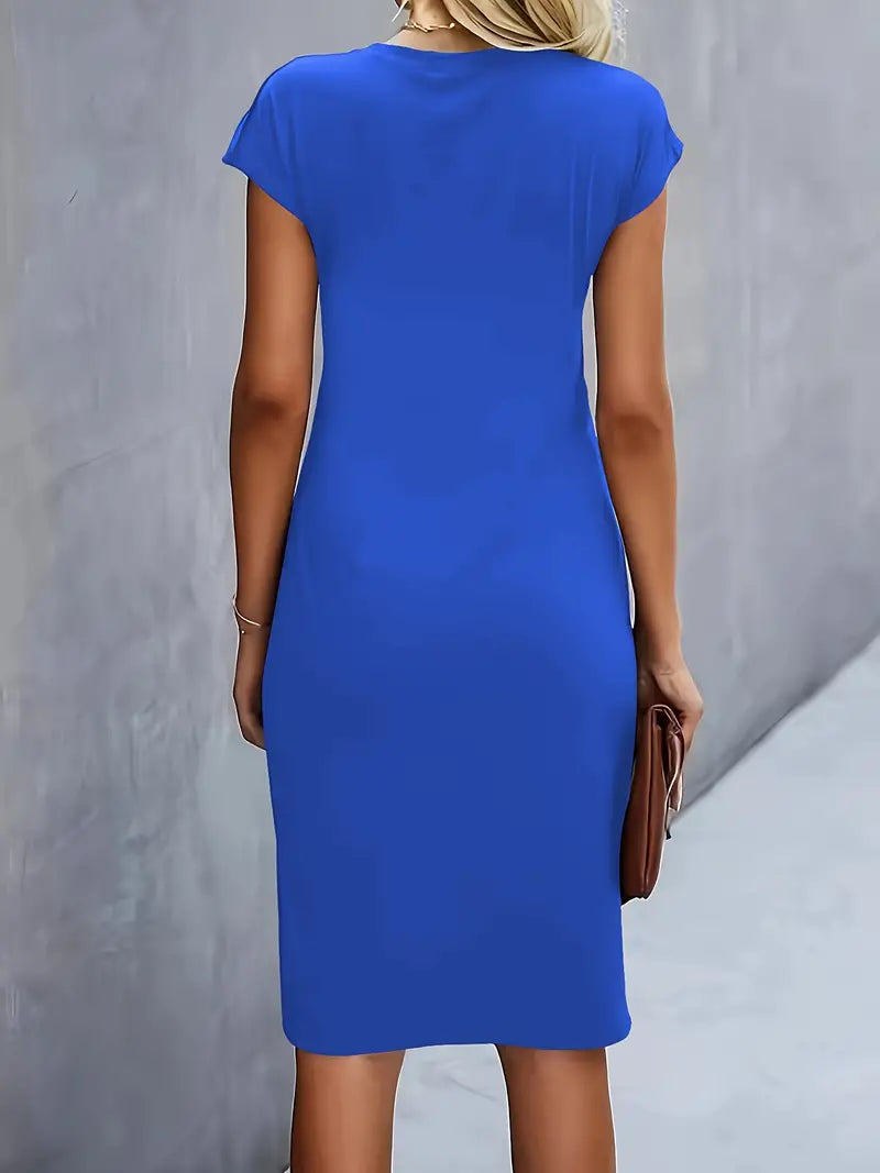 Adelina – Stylish Dress with Round Neckline