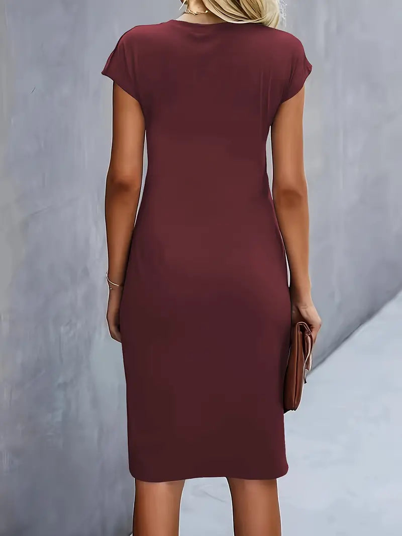 Adelina – Stylish Dress with Round Neckline