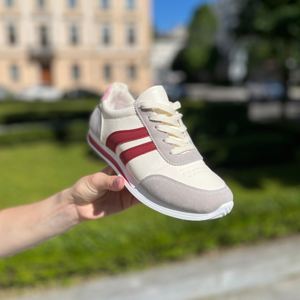Adina – Comfortable Lace-Up Sneakers