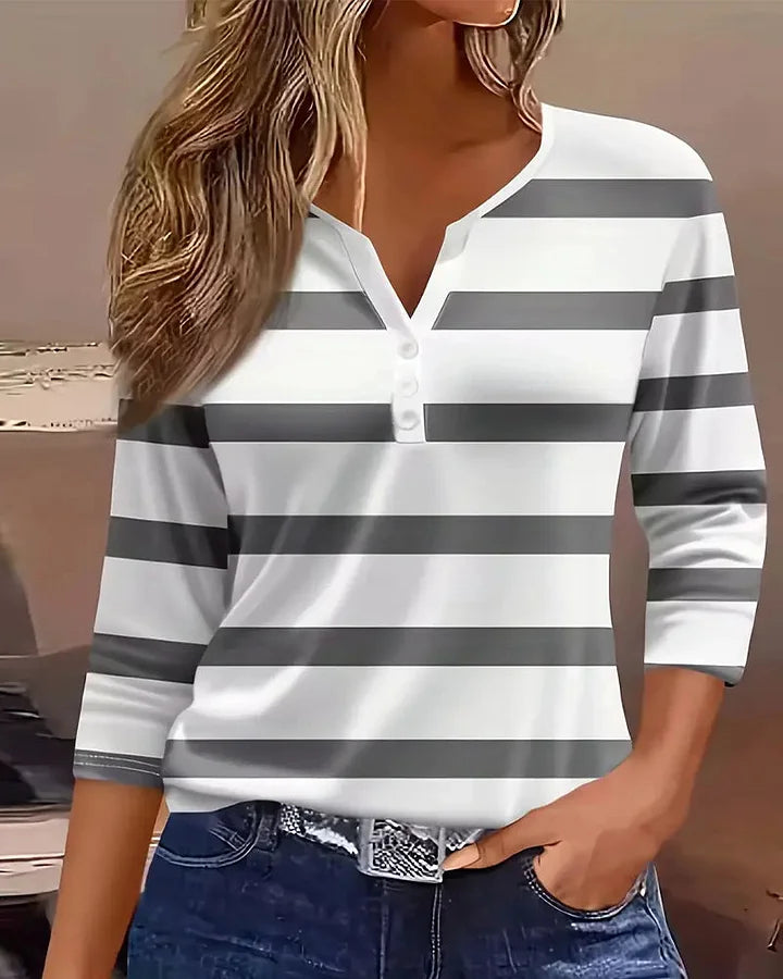 Ainhoa – Long-Sleeved, Universal Striped Blouse