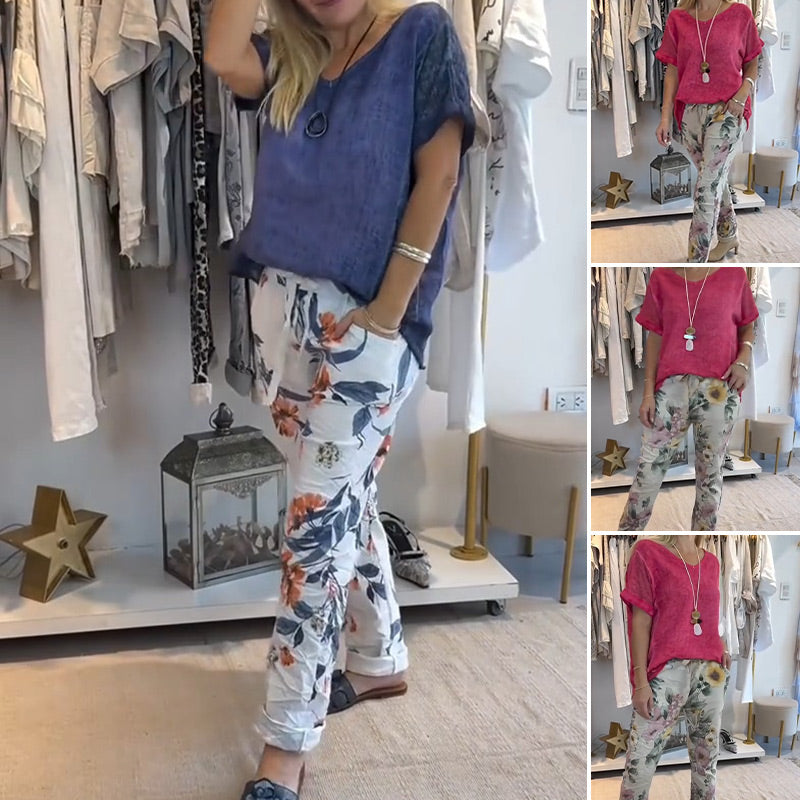 Alura - Casual Blouse and Pants with Floral Pattern