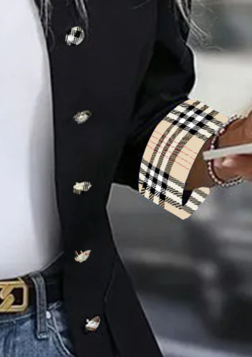 Amélee - Modern Black Checkered Jacket with Long Sleeves