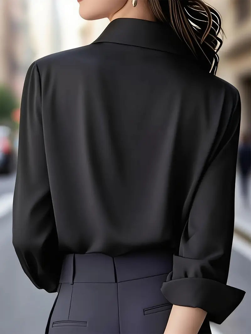 Amiliana - Elegant Long-Sleeve Shirt with Button Placket