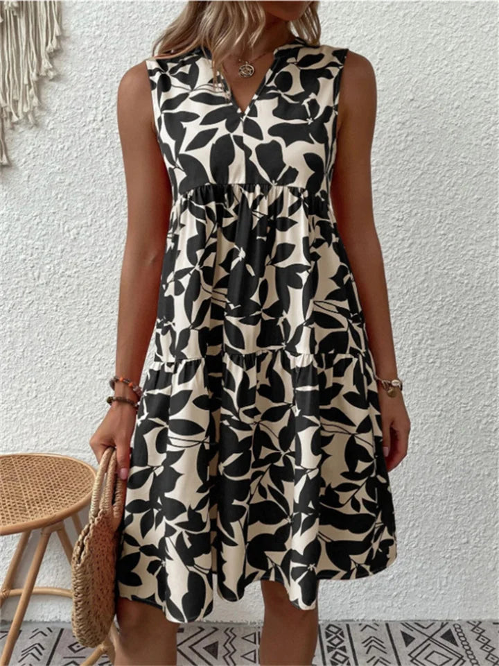 Angélica – Stylish Summer Dress with Leaf Pattern
