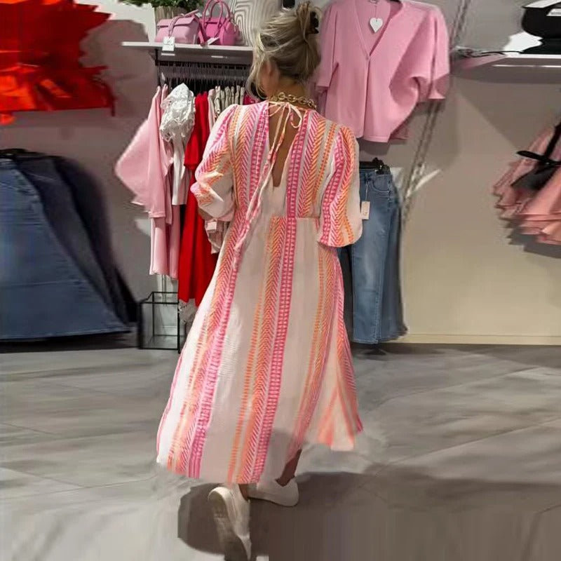Annie – Summer Dress Made of Linen with V-Neck
