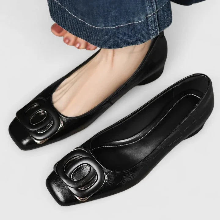 Antia – Elegant Ballerinas with Buckle