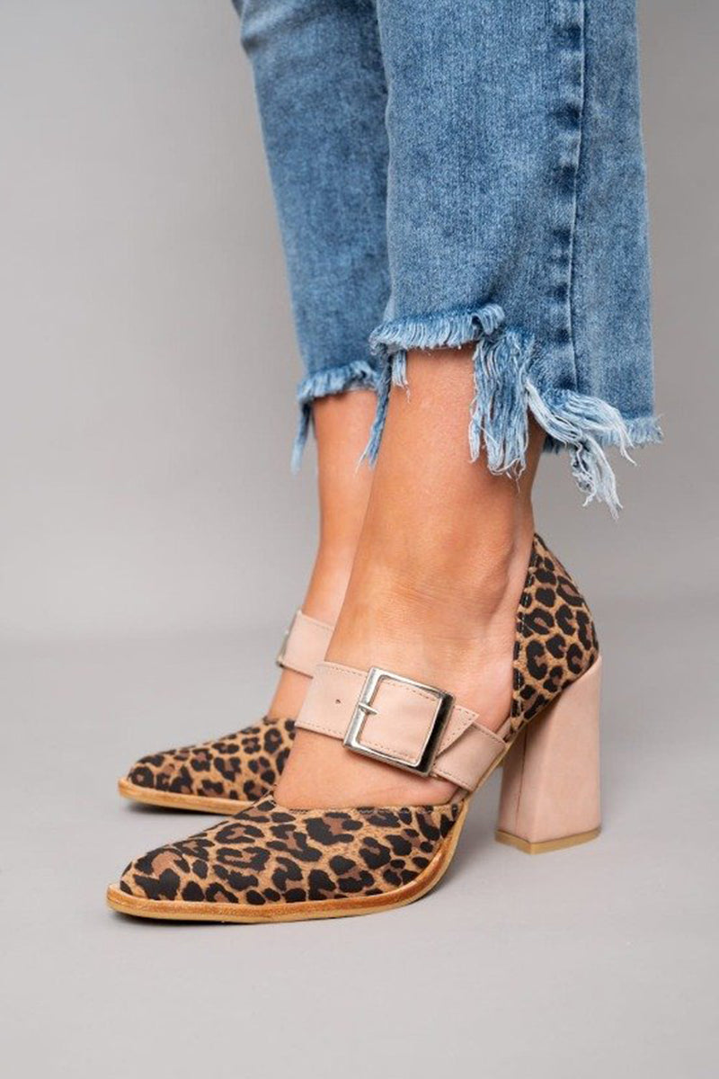 Avano – Sandals with Leopard Print