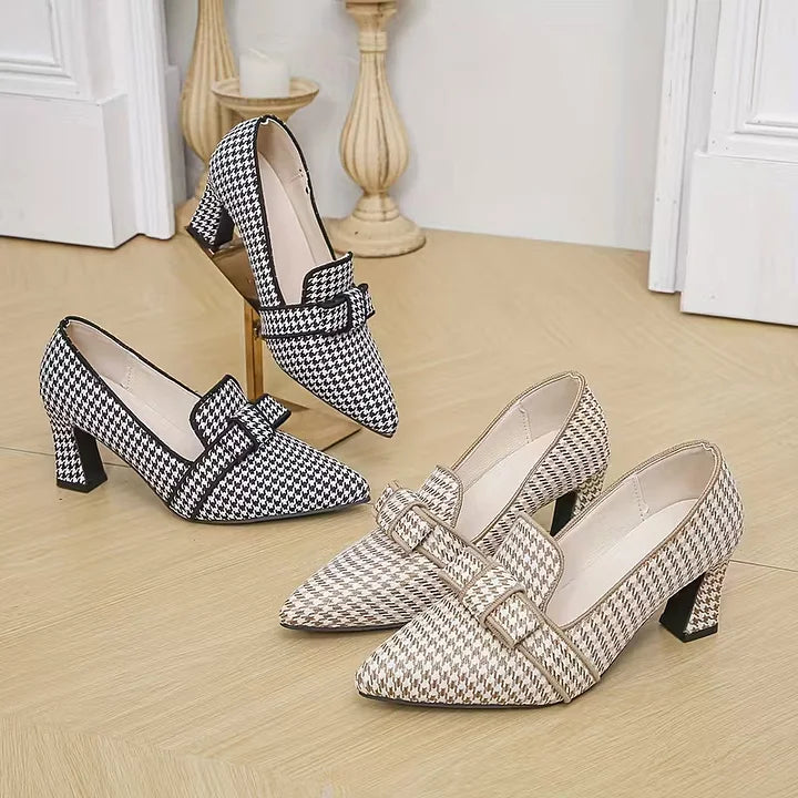 Ayelitah – Shoes with Pointed Toes and Non-Slip Sole