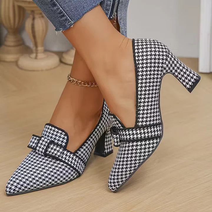 Ayelitah – Shoes with Pointed Toes and Non-Slip Sole