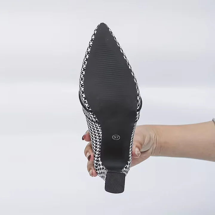 Ayelitah – Shoes with Pointed Toes and Non-Slip Sole