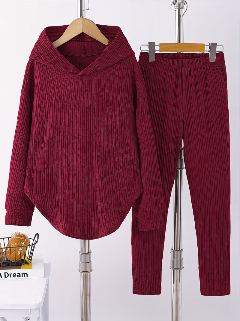 Berenika – Casual Hoodie Top and Leggings