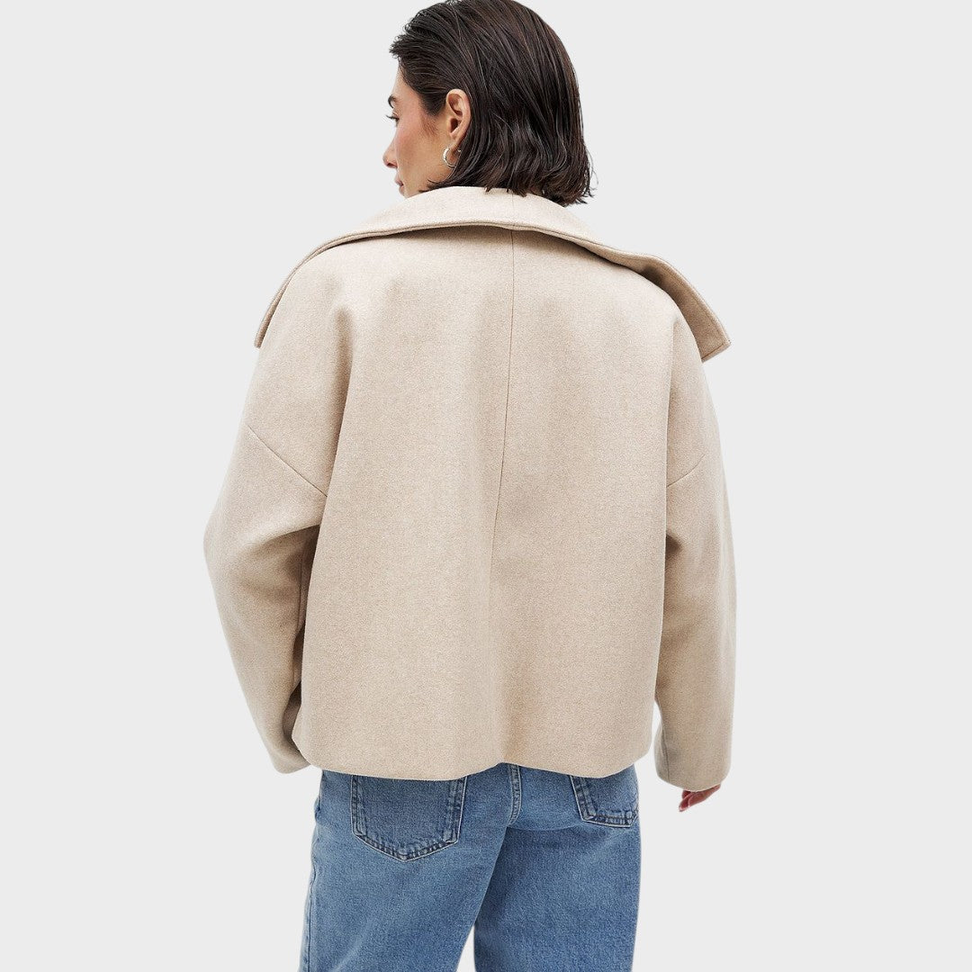 Berivan – Luxurious Coat