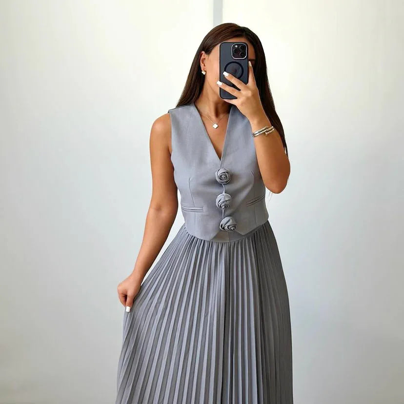 Beyza – Elegant Sleeveless Two-Piece Set