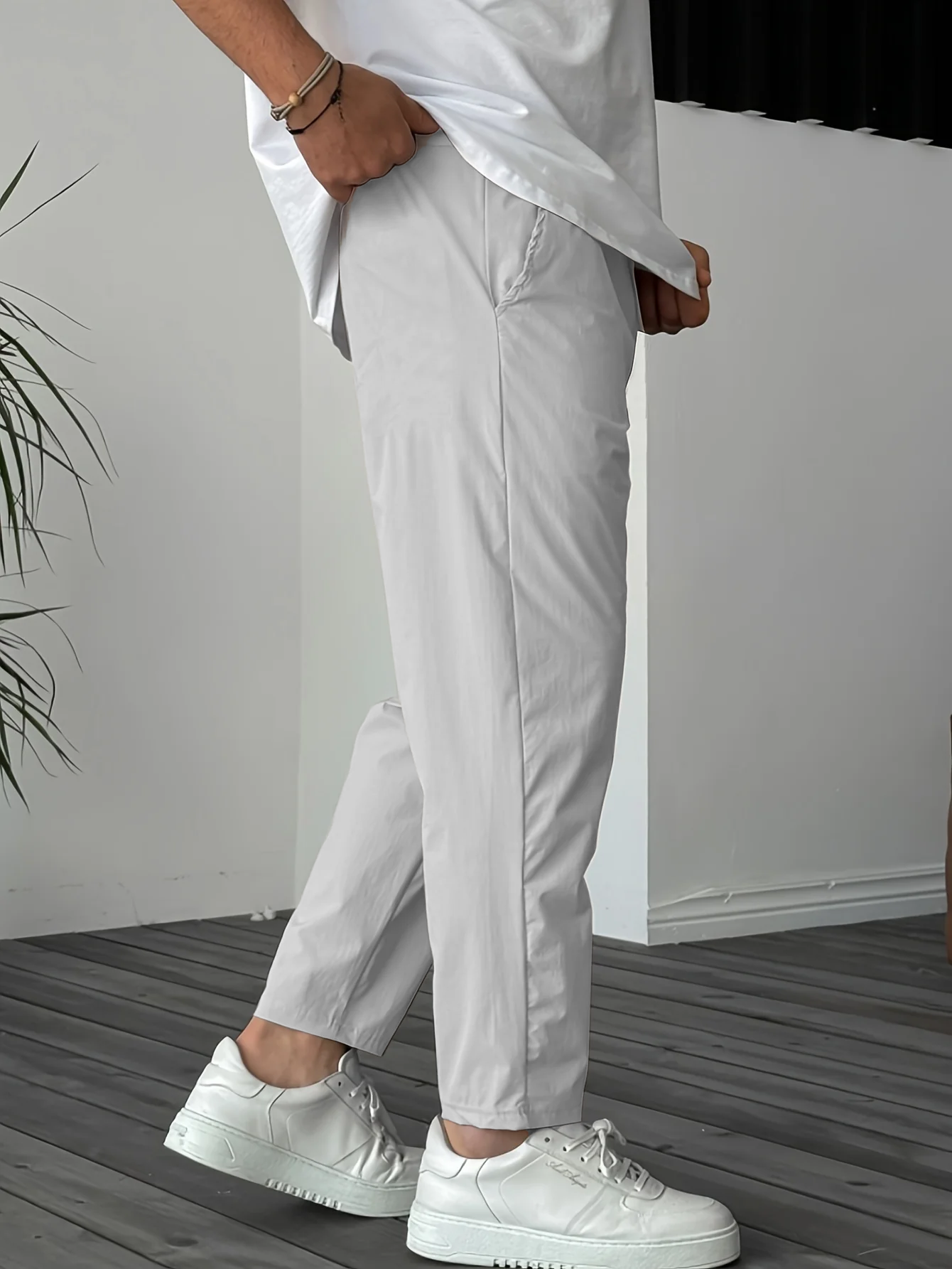 Blewett – Elegant Tapered Pants with Drawstring