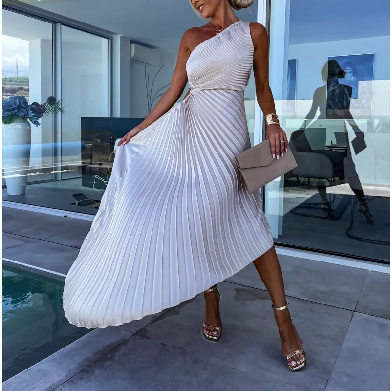 Breena – Stylish Asymmetrical Pleated Maxi Dress