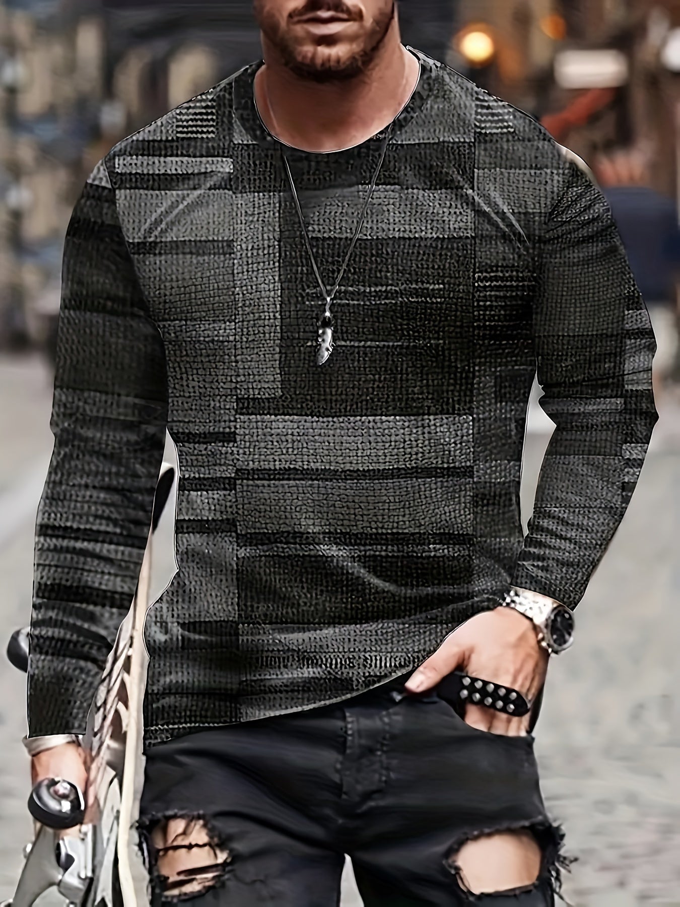 Calvin – Long Sleeve T-Shirt with Block Pattern