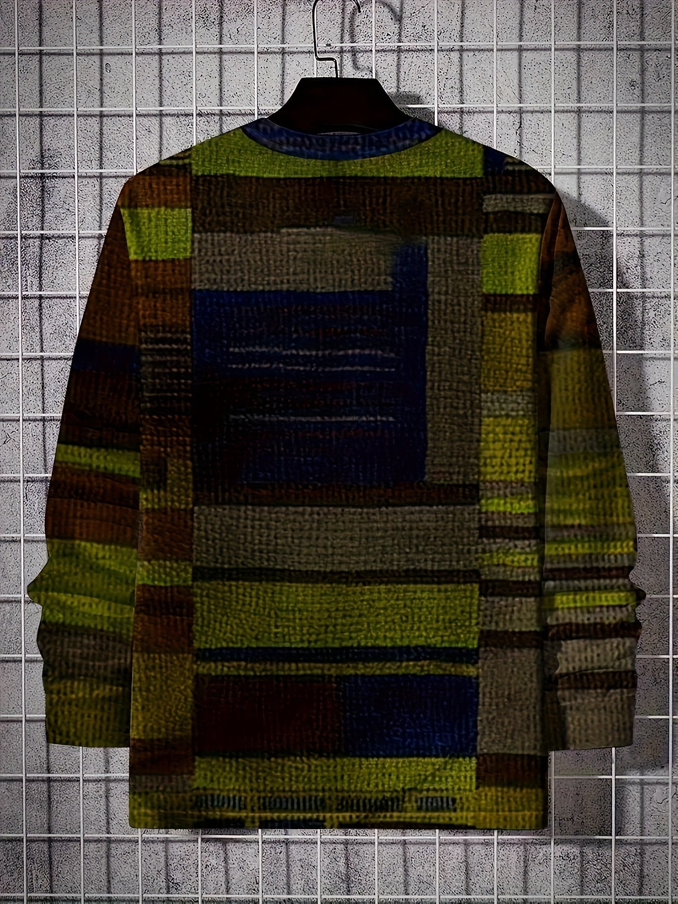 Calvin – Long Sleeve T-Shirt with Block Pattern