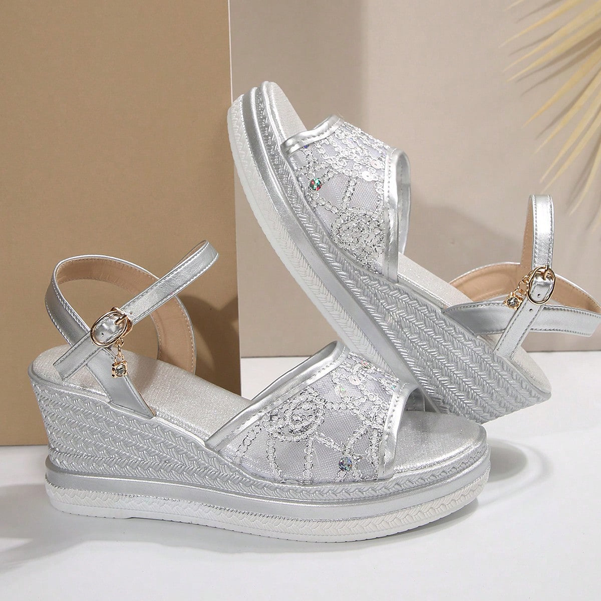 Cara - Normal Wedge Chunky Sandals