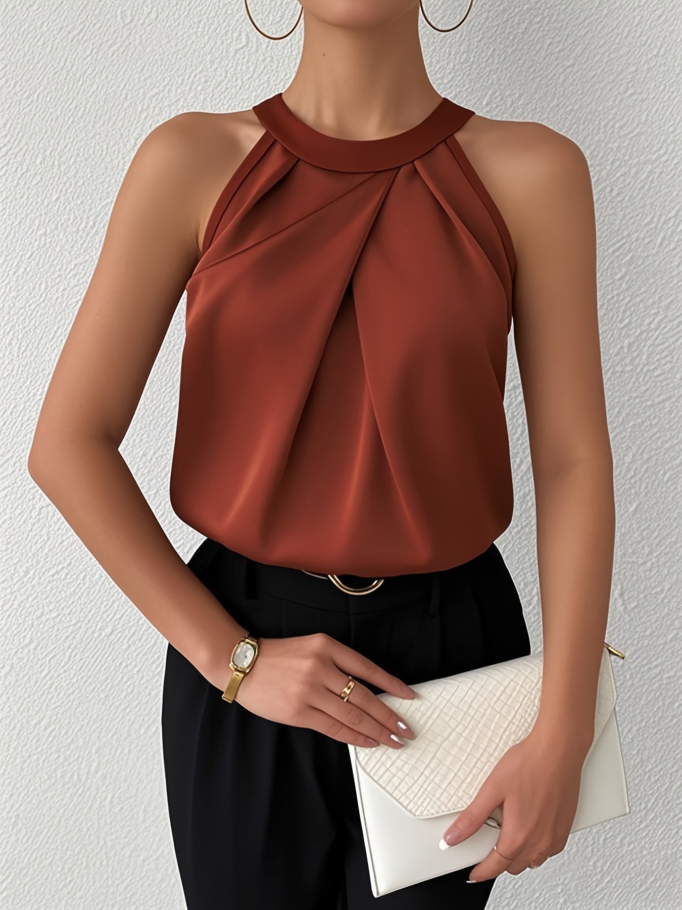 Cerys – Elegant Sleeveless Blouse Made of Polyamide