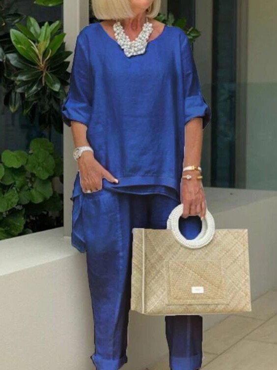 Danni - Crew Neck 2-Piece Leisure Suit
