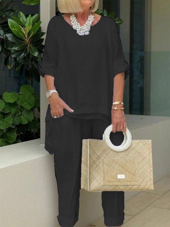 Danni - Crew Neck 2-Piece Leisure Suit