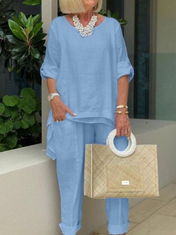 Danni - Crew Neck 2-Piece Leisure Suit