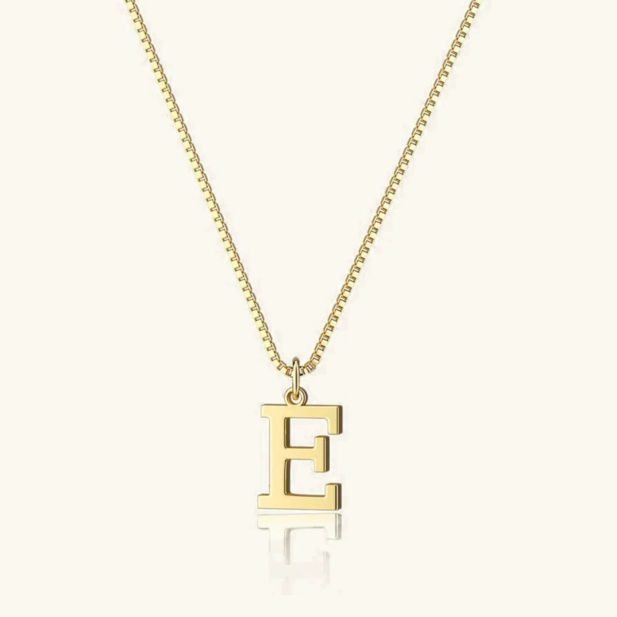 Collana con lettera iniziale Therese in oro