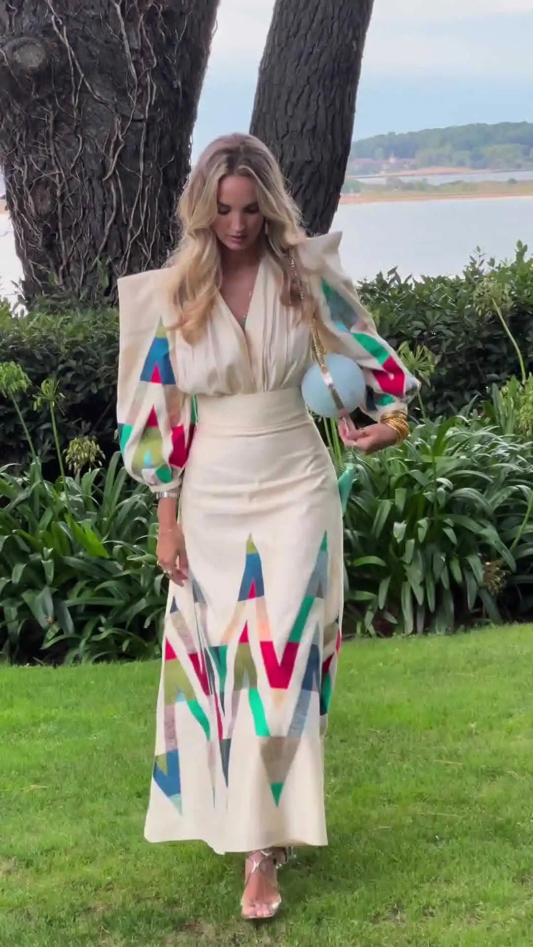 Eleni – Printed 2-Piece Set with V-Neck