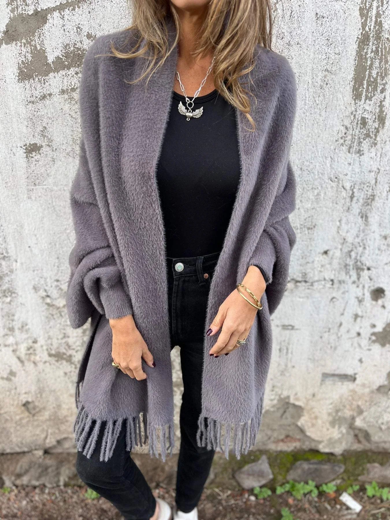 Ellyse – Long-Sleeved Fringe Coat