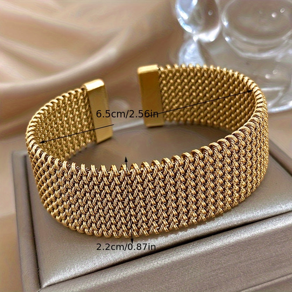 Fashion New Woven Bracelet | 18K Golden Plated 304 Stainless Steel Metal Bracelet | Versatile Accessory for Daily and Party Occasions