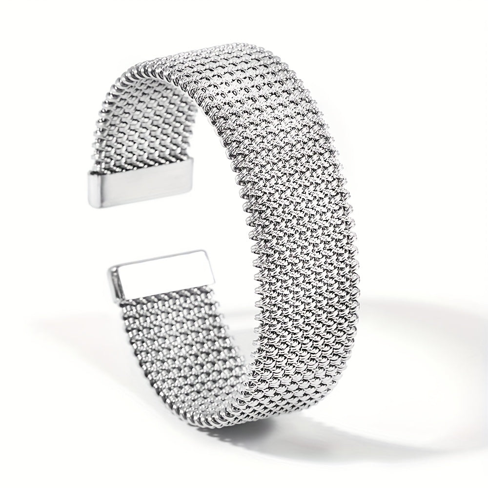 Fashion New Woven Bracelet | 18K Golden Plated 304 Stainless Steel Metal Bracelet | Versatile Accessory for Daily and Party Occasions
