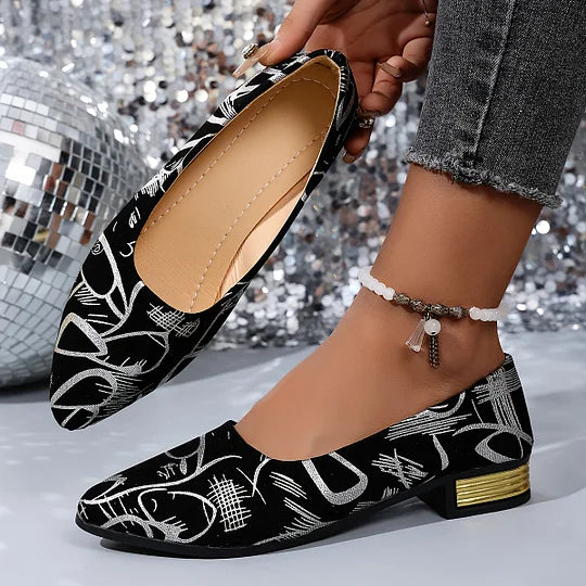 Fernandez – Breathable Shoes with Low Heel
