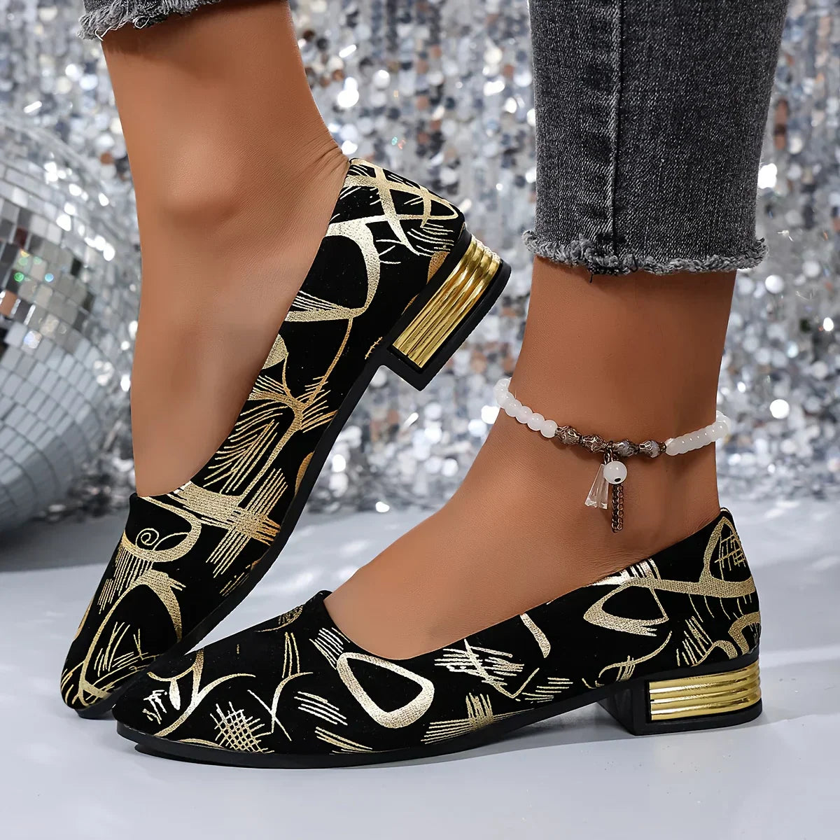 Fernandez – Breathable Shoes with Low Heel