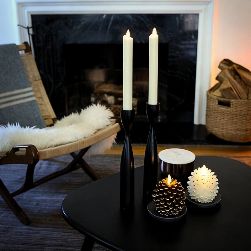 ForestFlame – Atmospheric, Flameless Candle in Pine Cone Shape