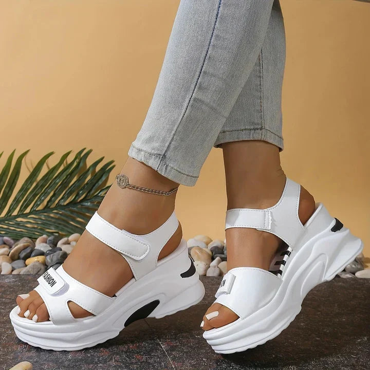 Gilmore – Ultra-Comfortable Beach Sandals
