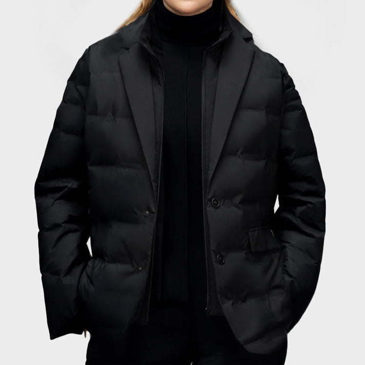 Gustava – Ideal Windproof Jacket for Your Adventures in the City
