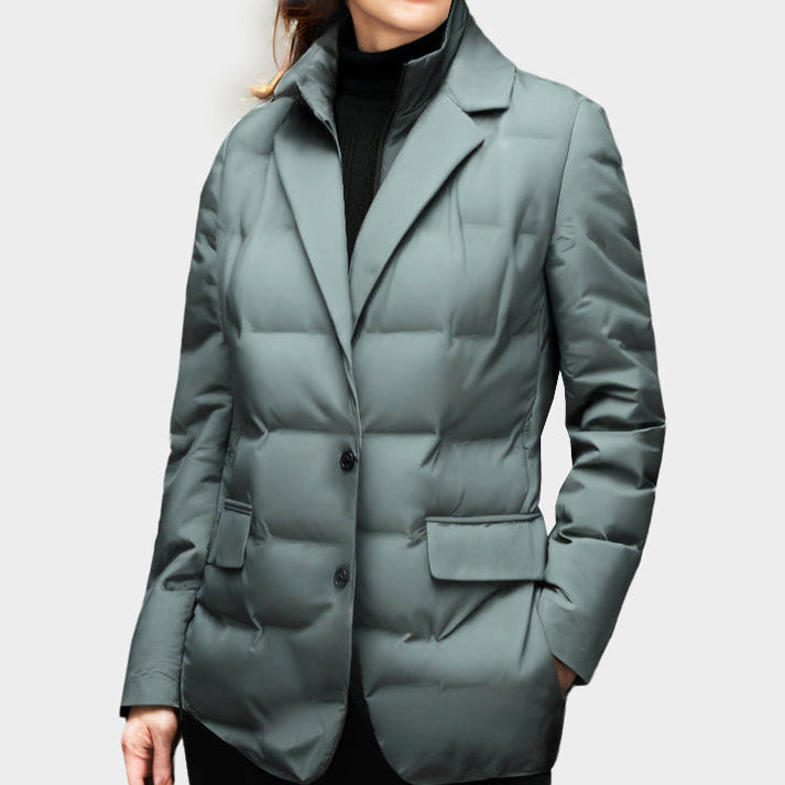 Gustava – Ideal Windproof Jacket for Your Adventures in the City