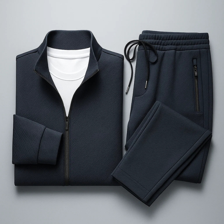 Gwynn – Casual Tracksuit with Long Sleeves