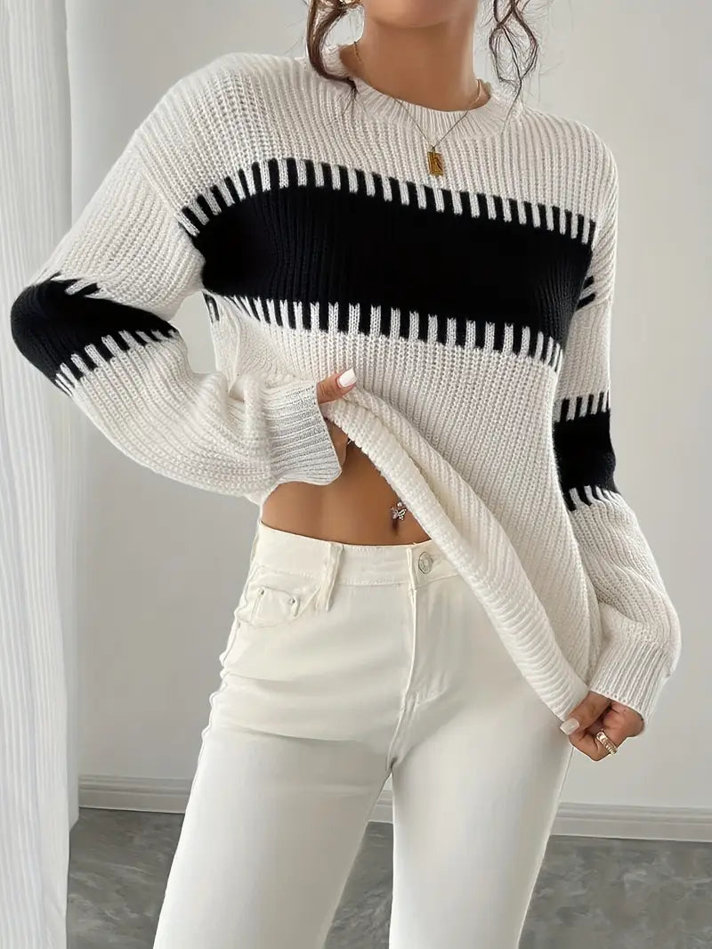 Gyneth - Long-Sleeved Sweater with Round Neckline