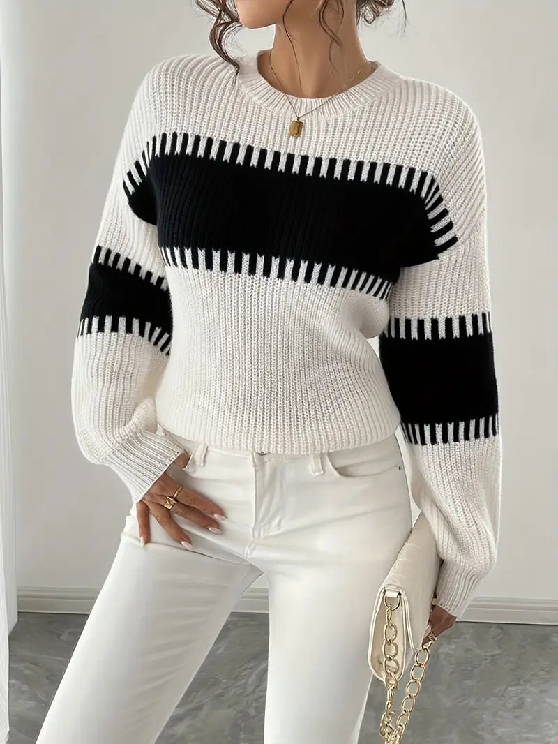Gyneth - Long-Sleeved Sweater with Round Neckline