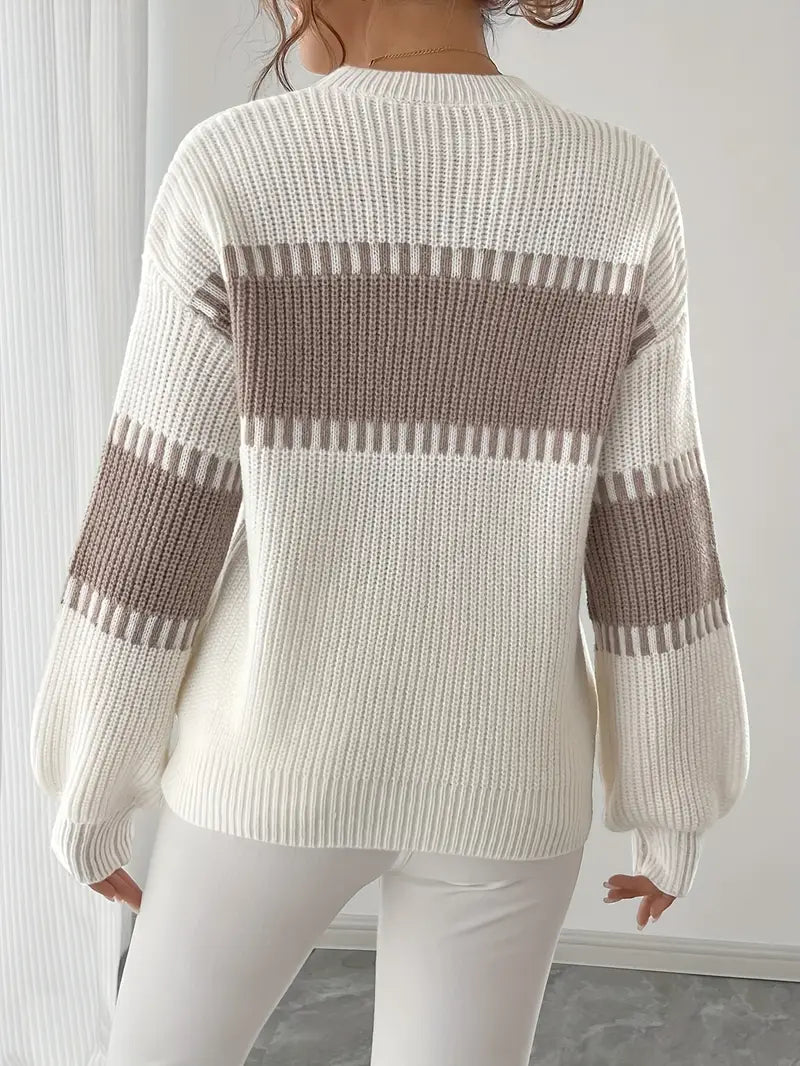 Gyneth - Long-Sleeved Sweater with Round Neckline