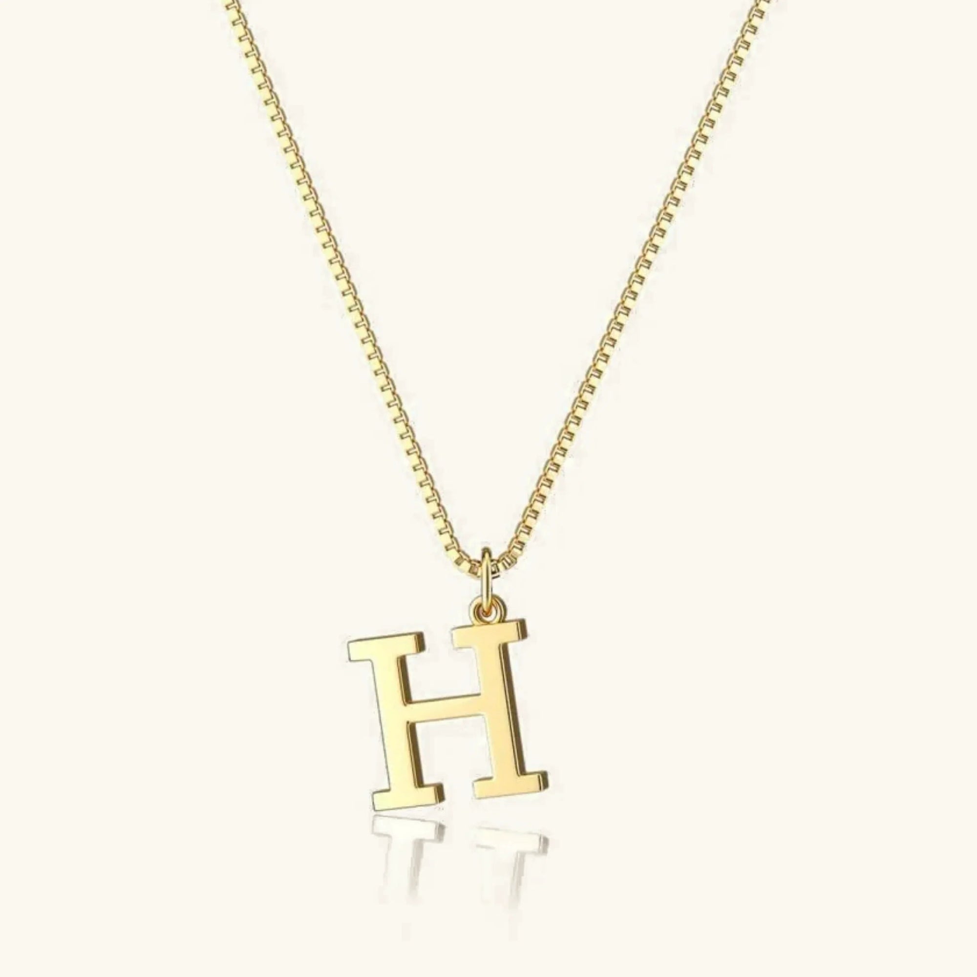 Collana con lettera iniziale Therese in oro
