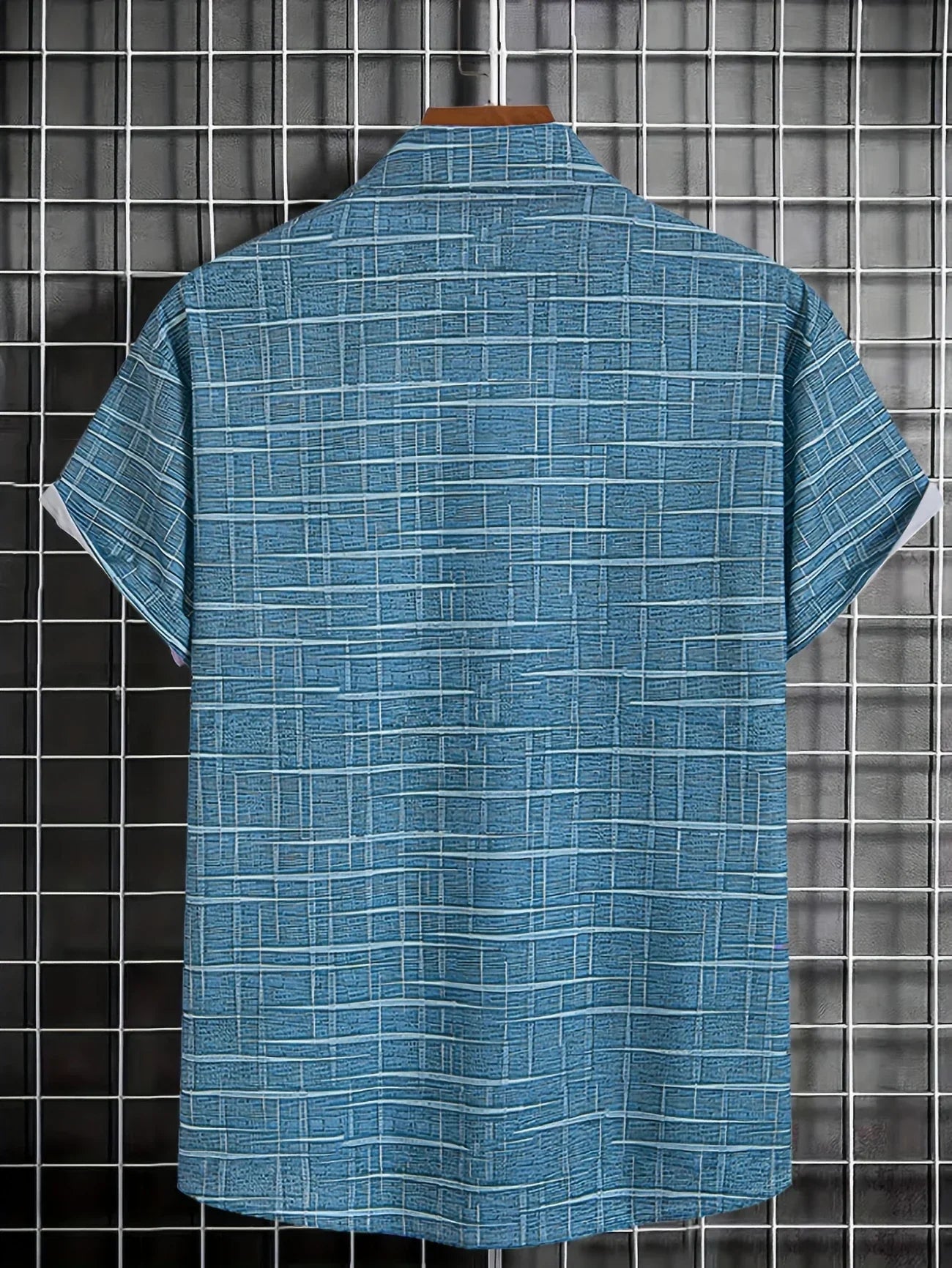 Haroyan – Stylish Shirt with Checked Stripe Pattern