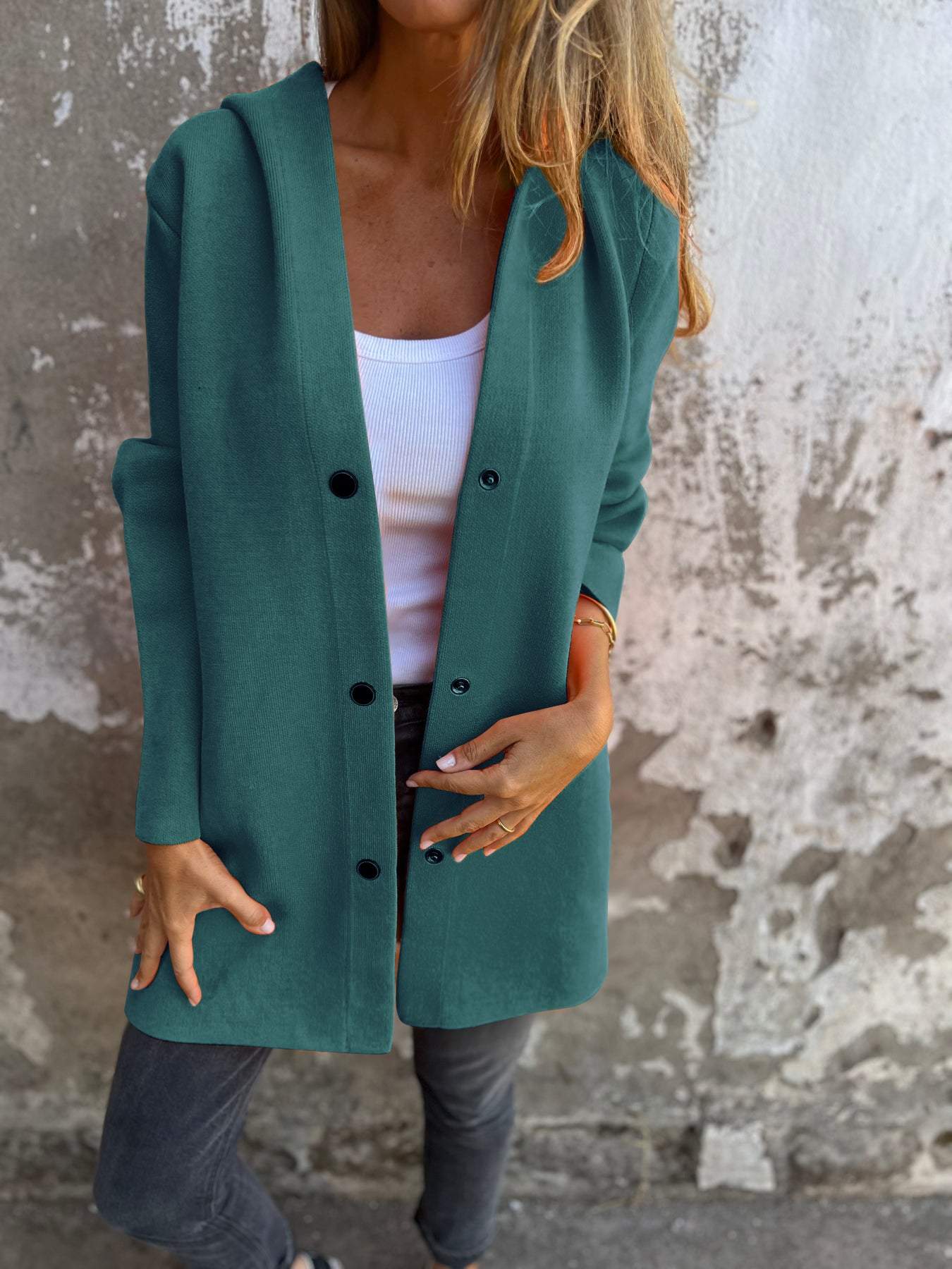 Isolde – Cardigan with Button Placket and Hood